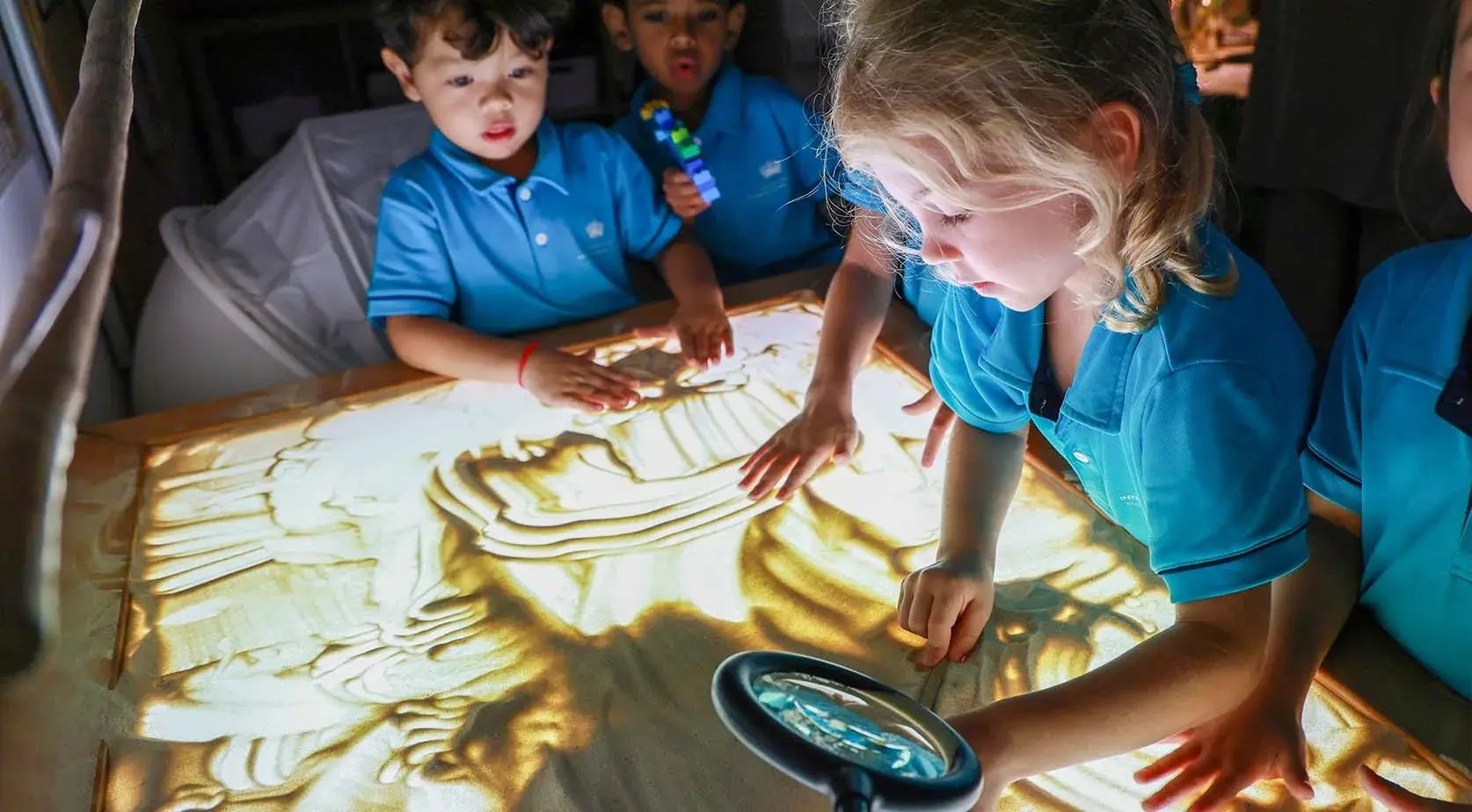 Childred finger painting DCIS